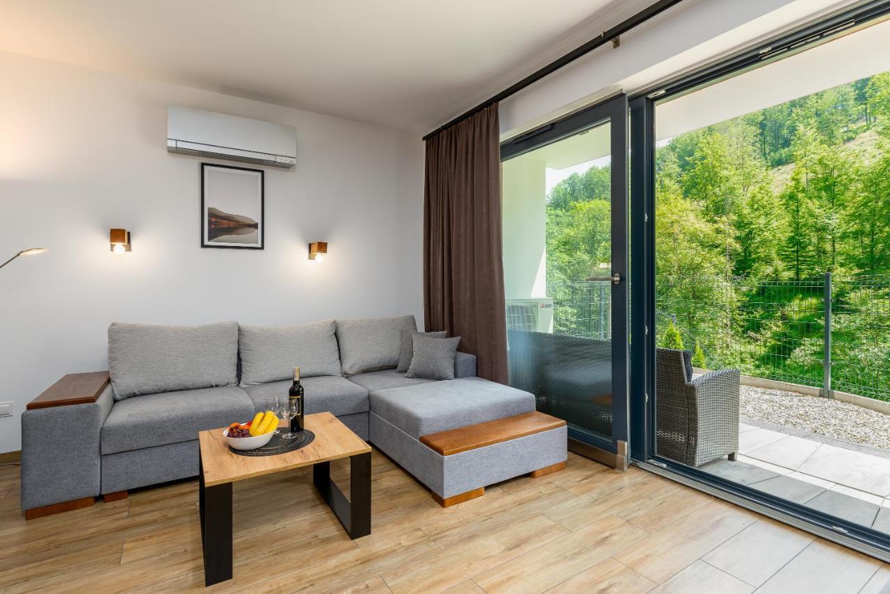 Czarna Perla- Apartament Przy Solisku シュチルク エクステリア 写真